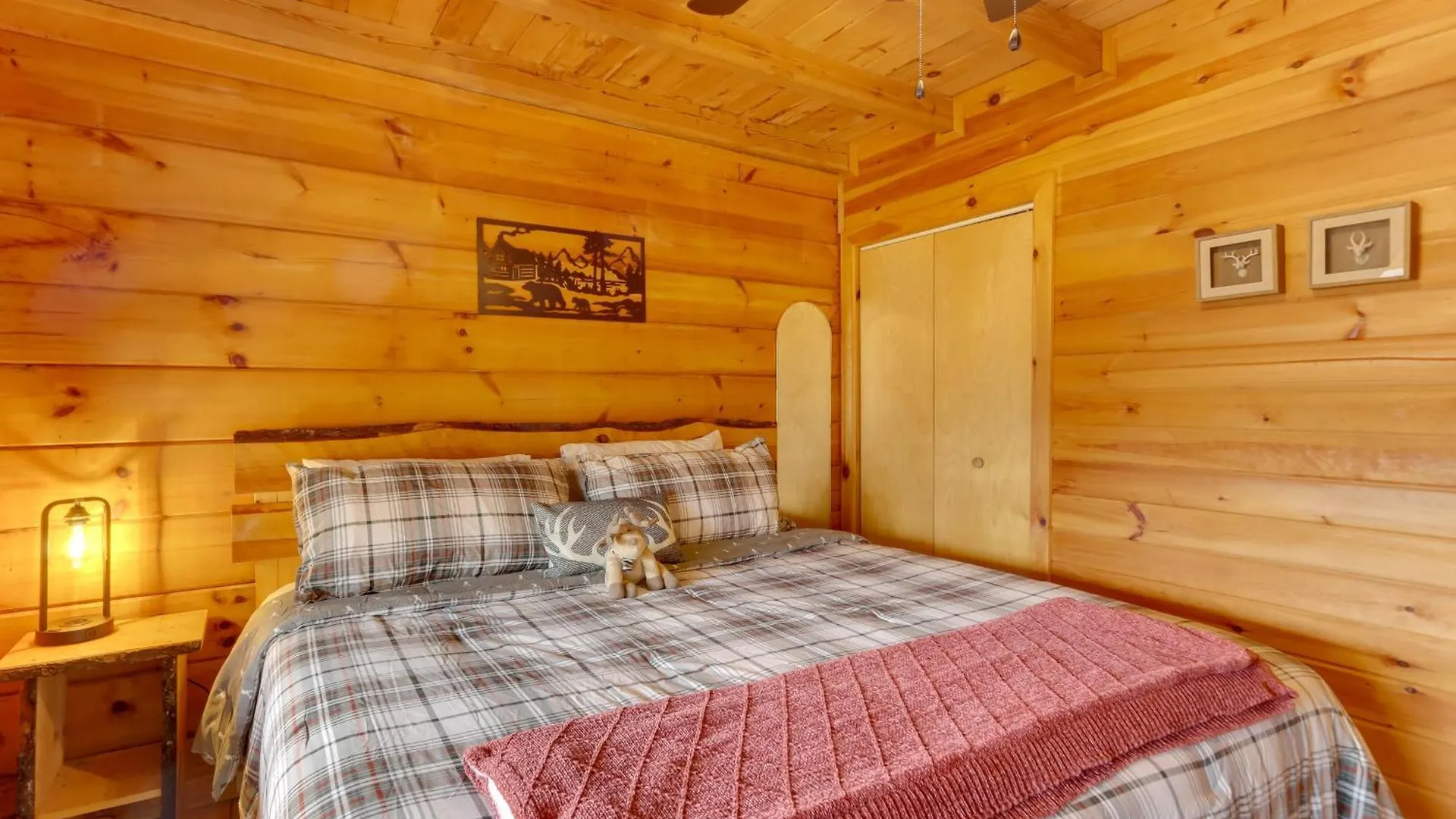 Retreat With Hot Tub And Mountain Views! Blue Ridge