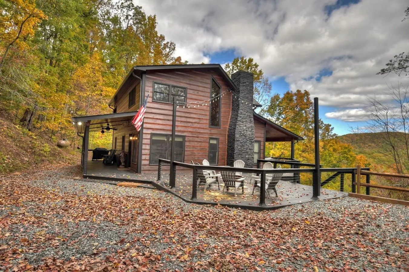 High Camp Retreat W Mtn View Hot Tub Pool Table Holiday home