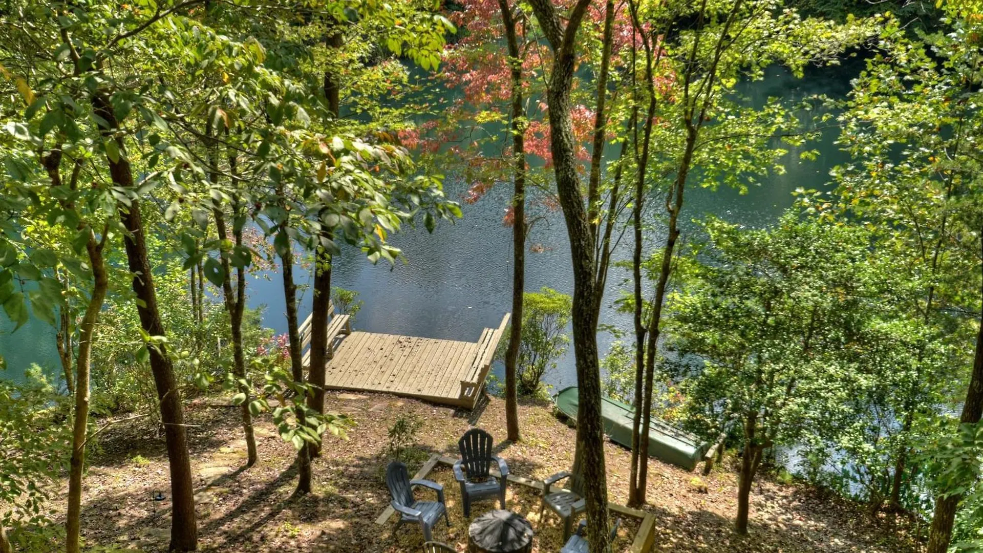 Waywish Waterfront In Mountains Holiday home