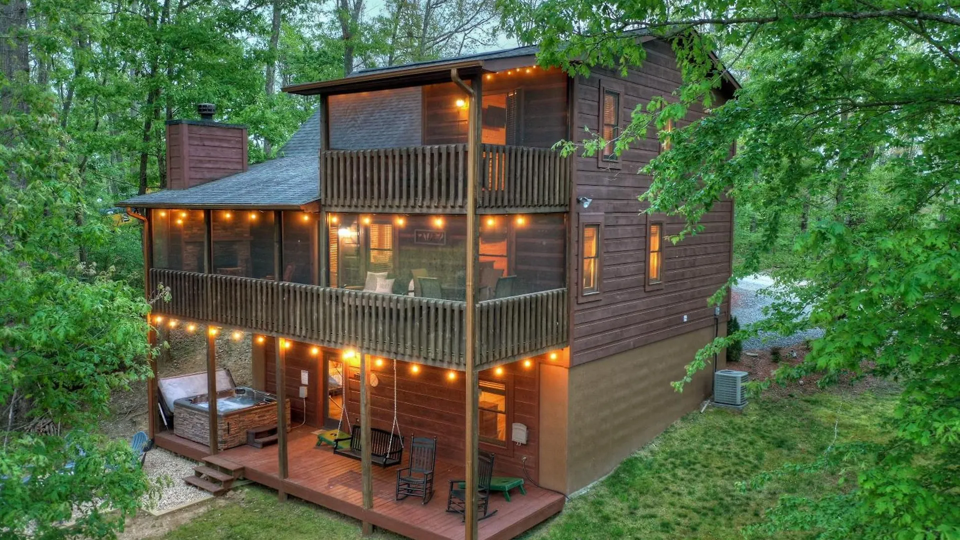 Holiday home Enjoyable With Game & Hot Tub & Firepit *