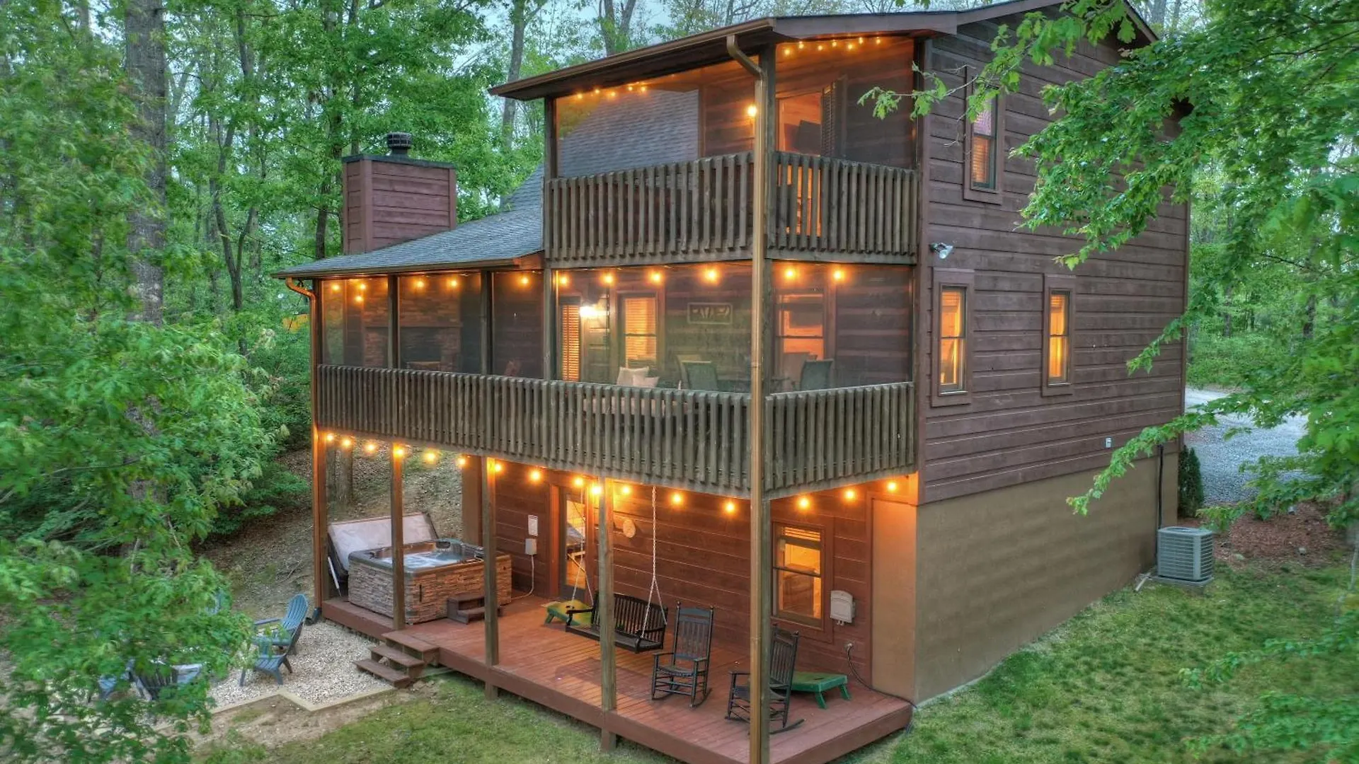 Enjoyable With Game & Hot Tub & Firepit * Blue Ridge