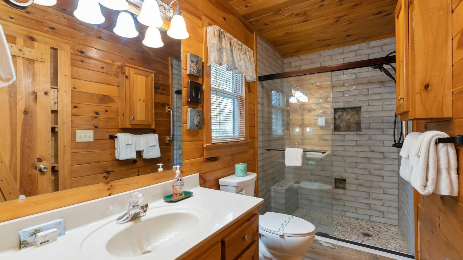 Mountain Rivers Holiday home *