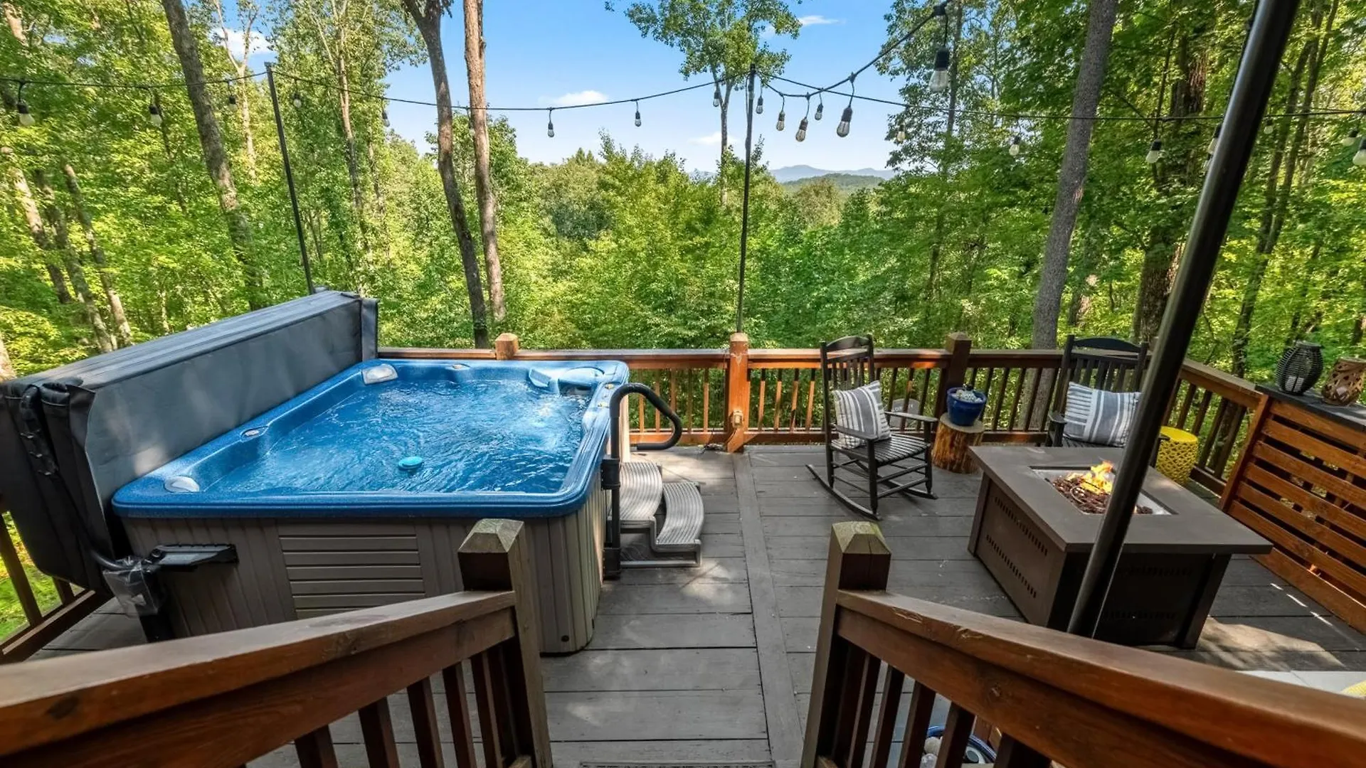 Moonshine Overlook Holiday home *