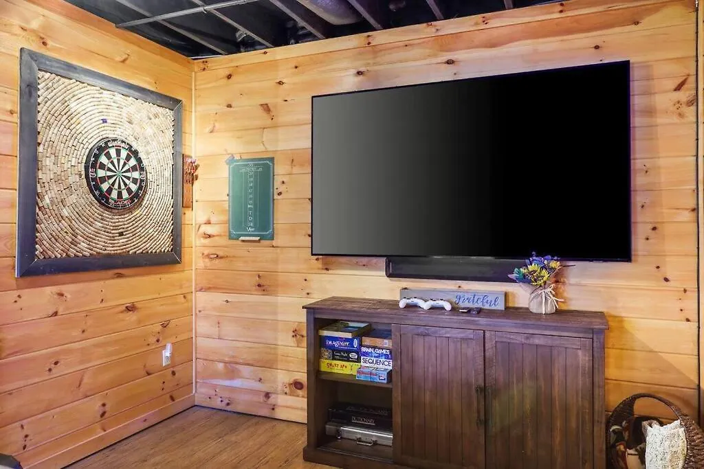 Location, Hot Tub, Theater, Outdoor Fireplace Holiday home Blue Ridge