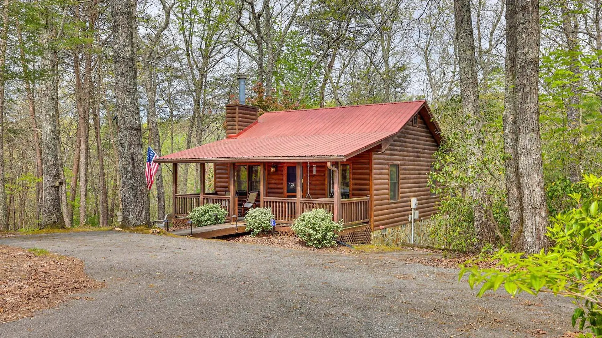 Holiday home Cozy In Private Location With Hot Tub And Grill! *