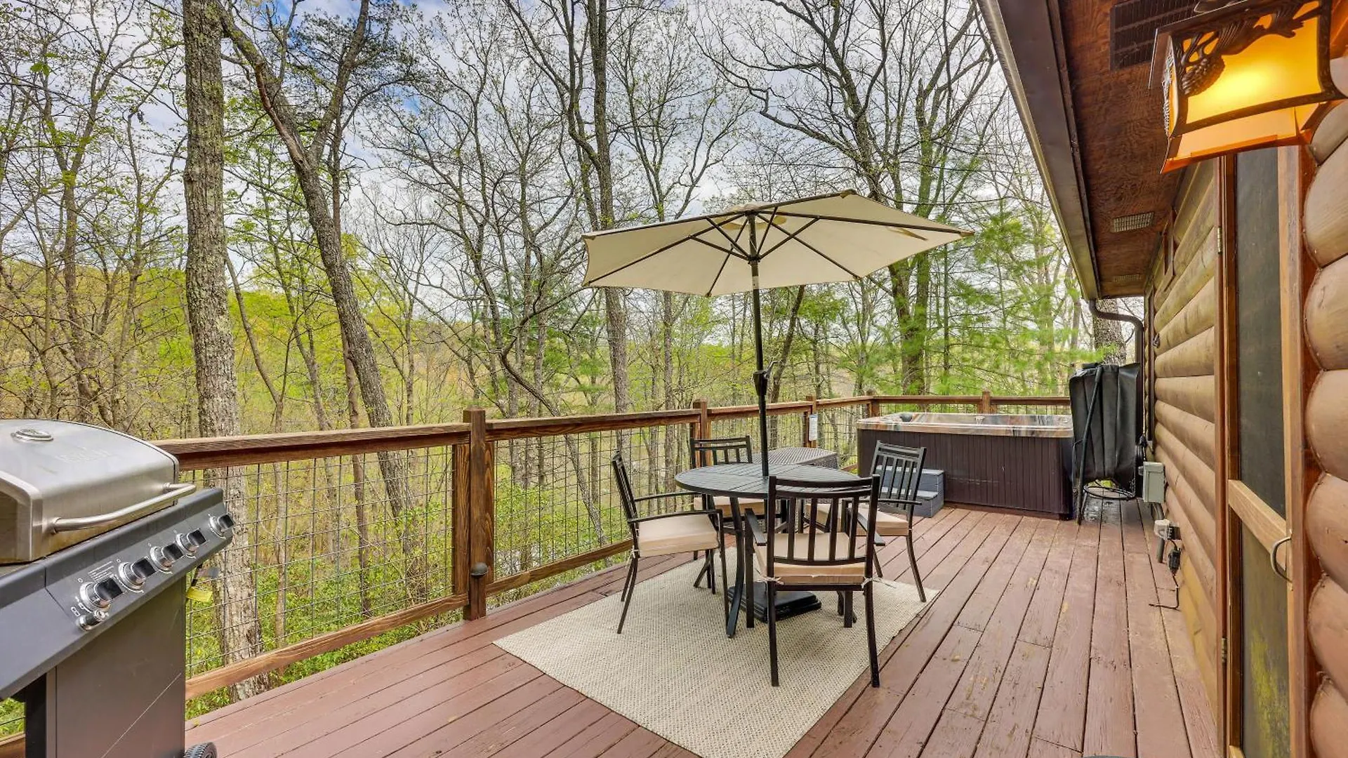 Holiday home Cozy In Private Location With Hot Tub And Grill! *