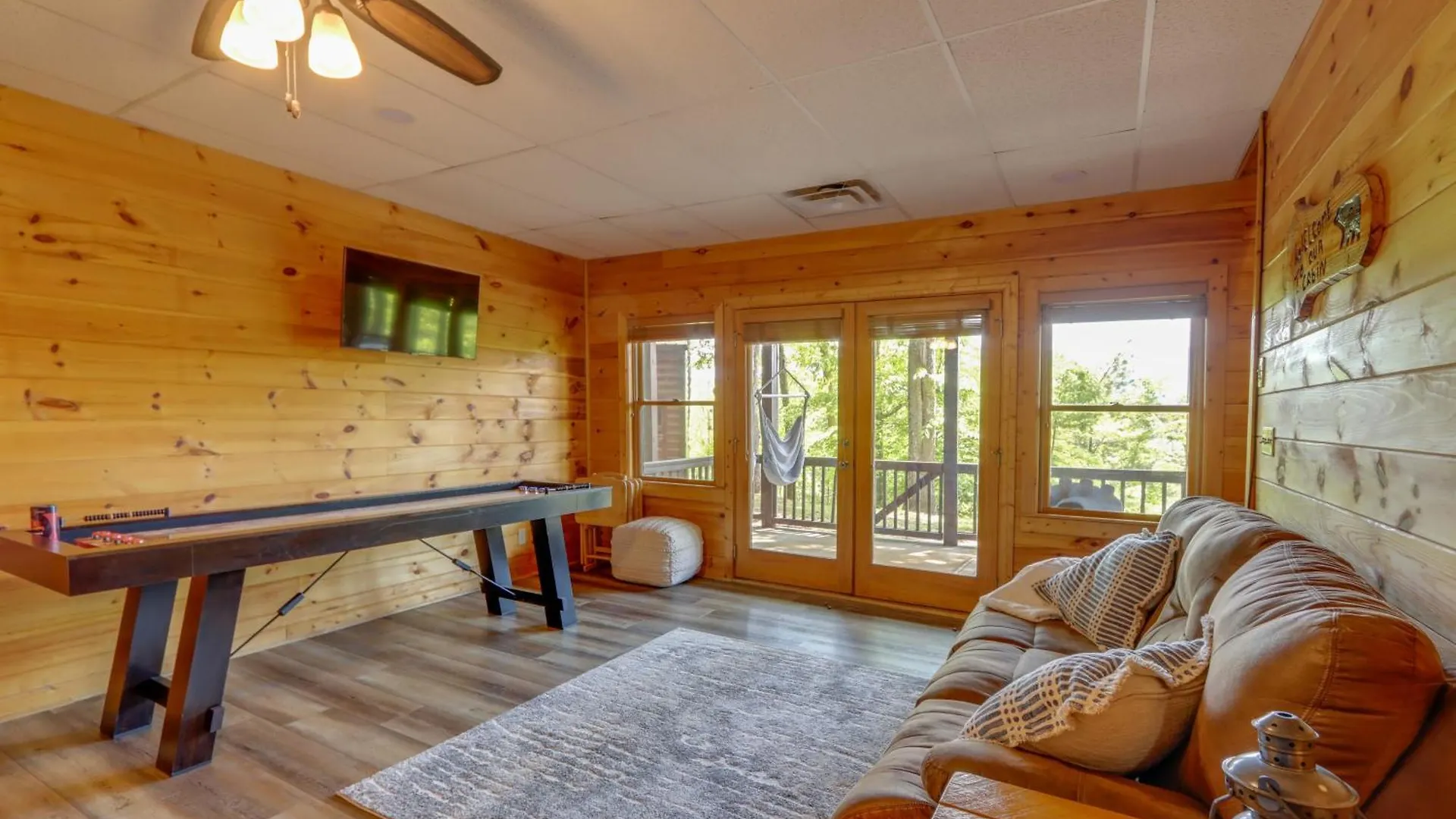 Holiday home With Mountain Views 6 Mi To Dtwn!