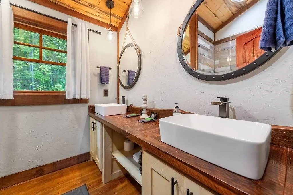 Villa Chillax Creeks Blue Ridge