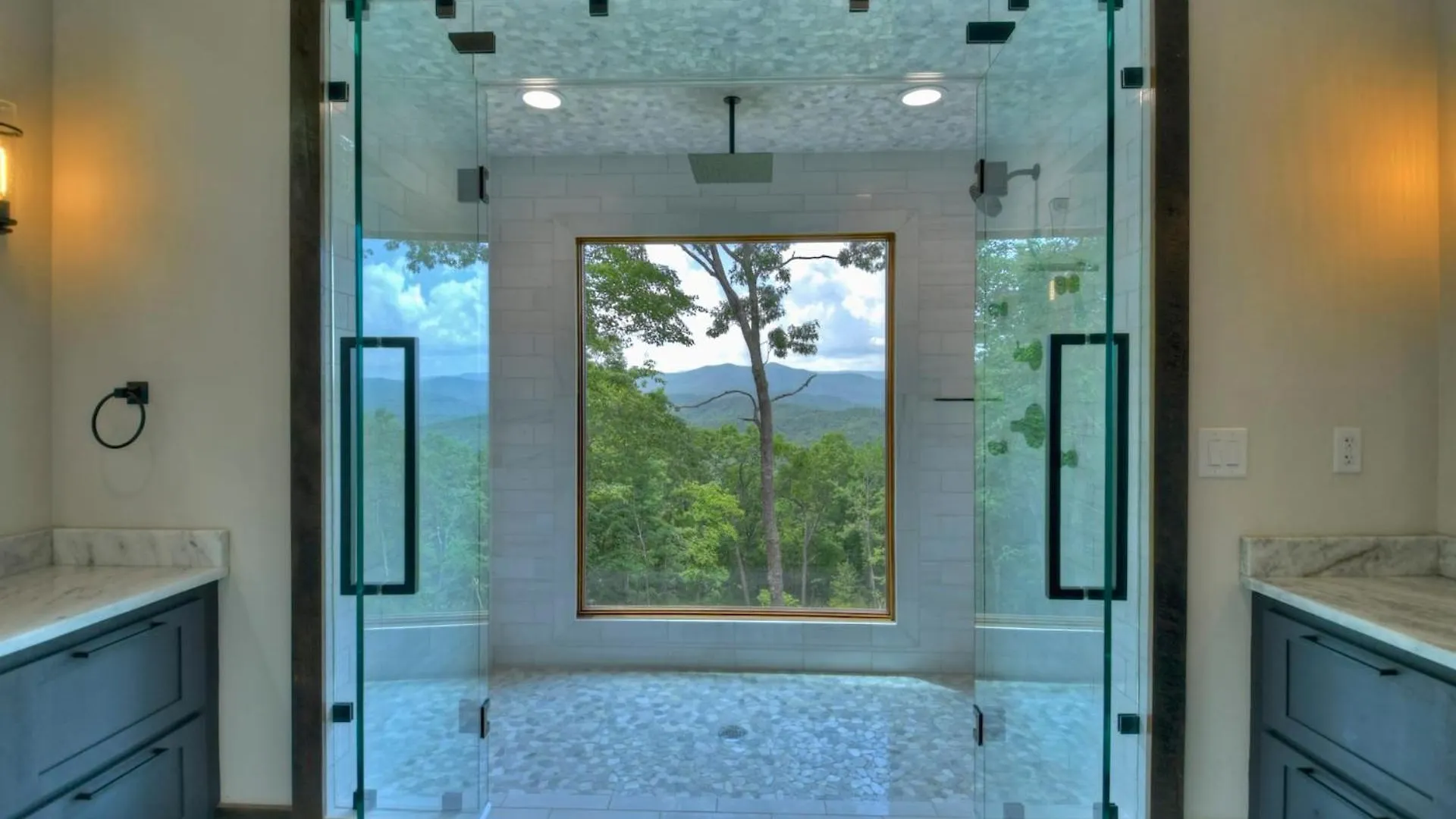 Gem Of Stunning 5 Star Views & Hot Tub * Blue Ridge