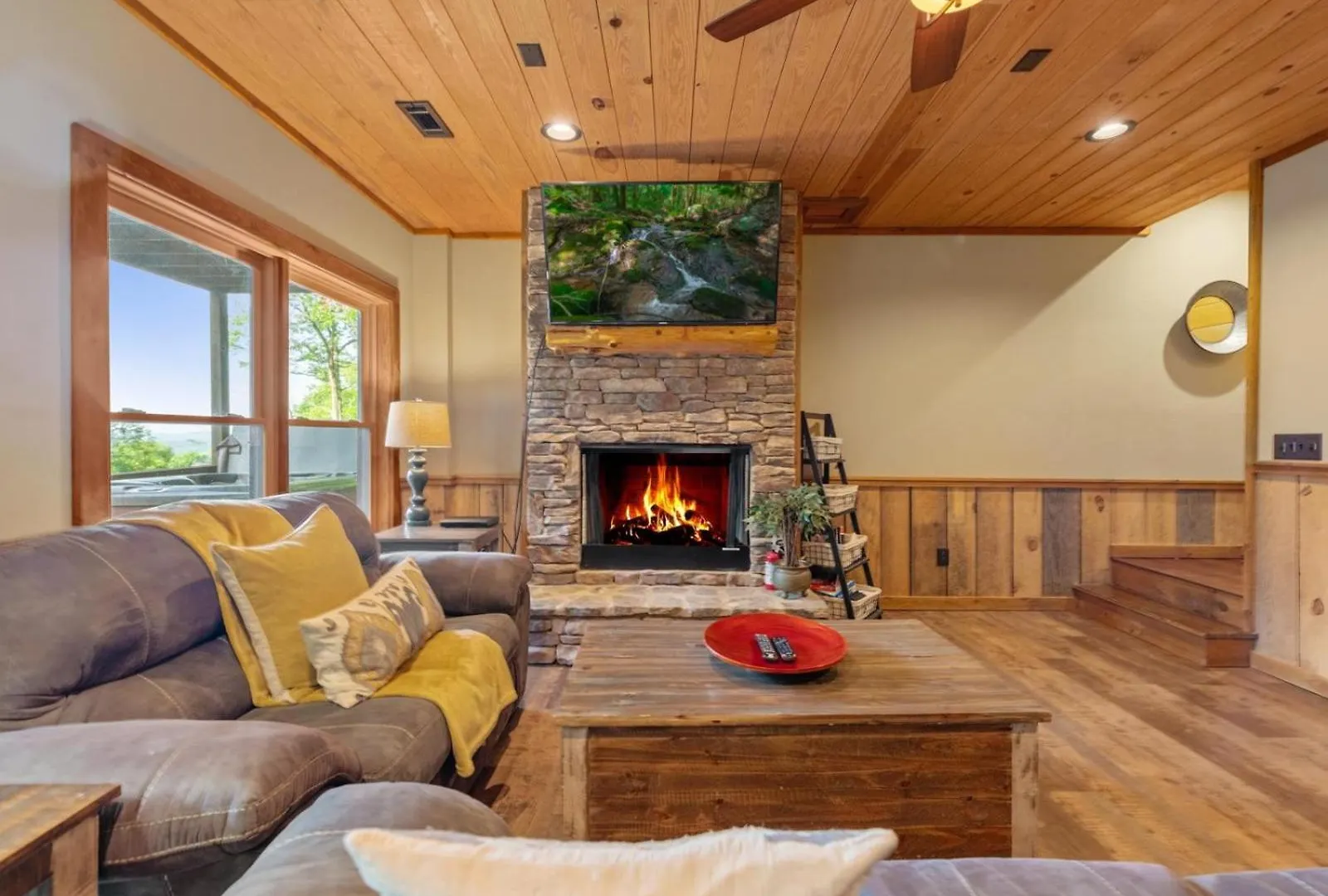 Crows Nest - Ga - Aska Adventure Area * Blue Ridge