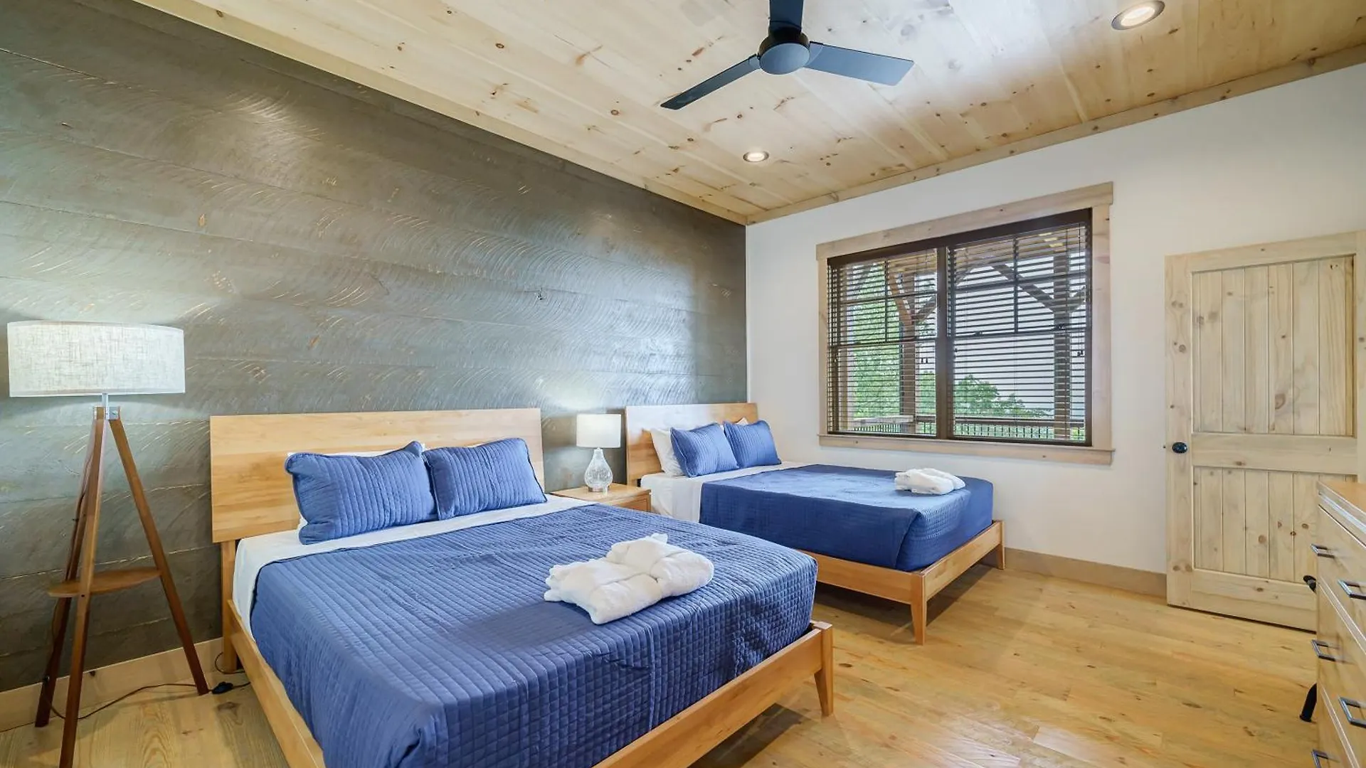 Alpine Vista - Mountain Views - Heights Holiday home *