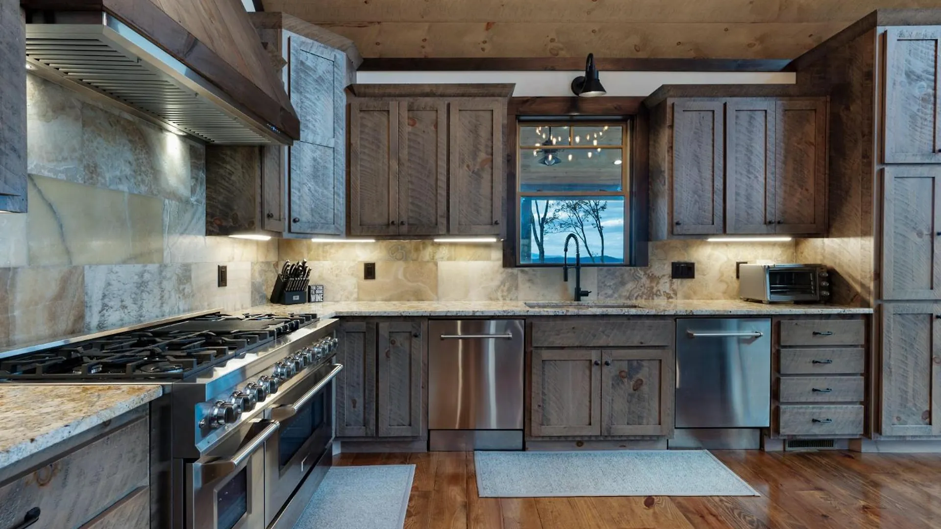 Holiday home Wine Down Ridge - Heights Community