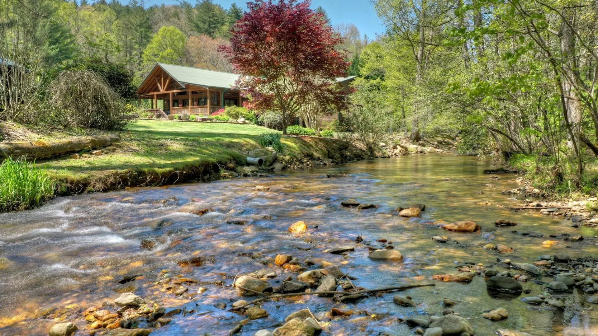 Stanley Creek - Private Pool And Fishing Holiday home *