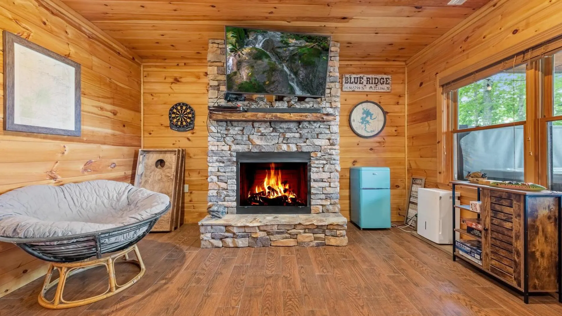 Sunset In The Mountains - Pet Friendly Wviews Holiday home