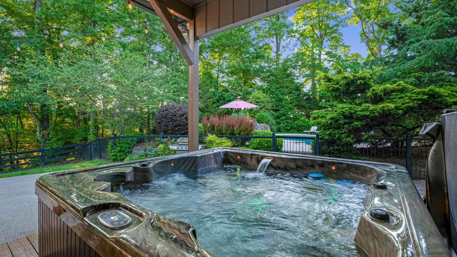 Moonlight Retreat - Private Pool Game Blue Ridge