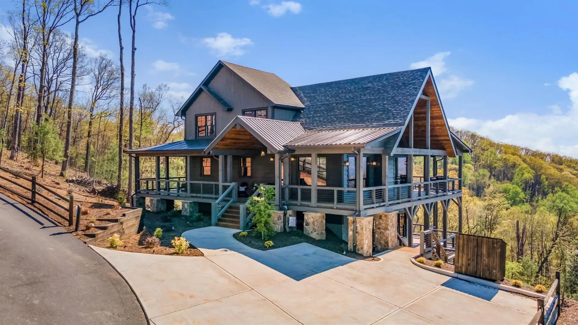 Mountain Air - Luxury Mountain View Holiday home *