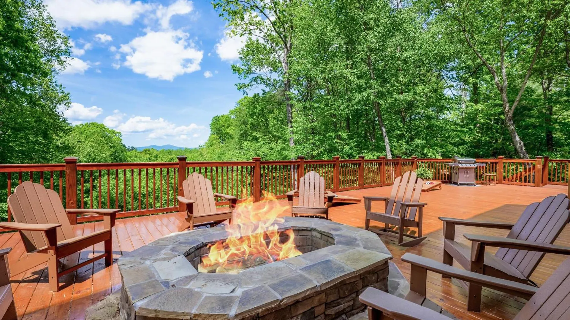 Bears Repeating - Toccoa River Whot Tub Firepit Holiday home