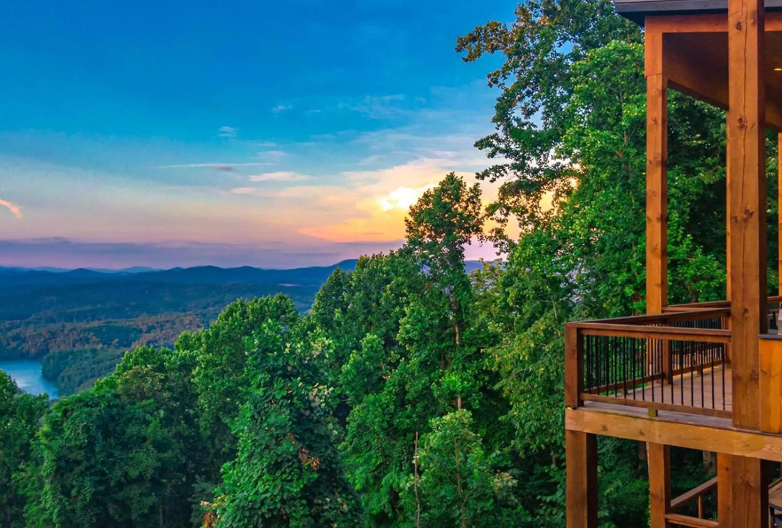 Capstone - Modern Luxury Full Mountain View Holiday home Blue Ridge