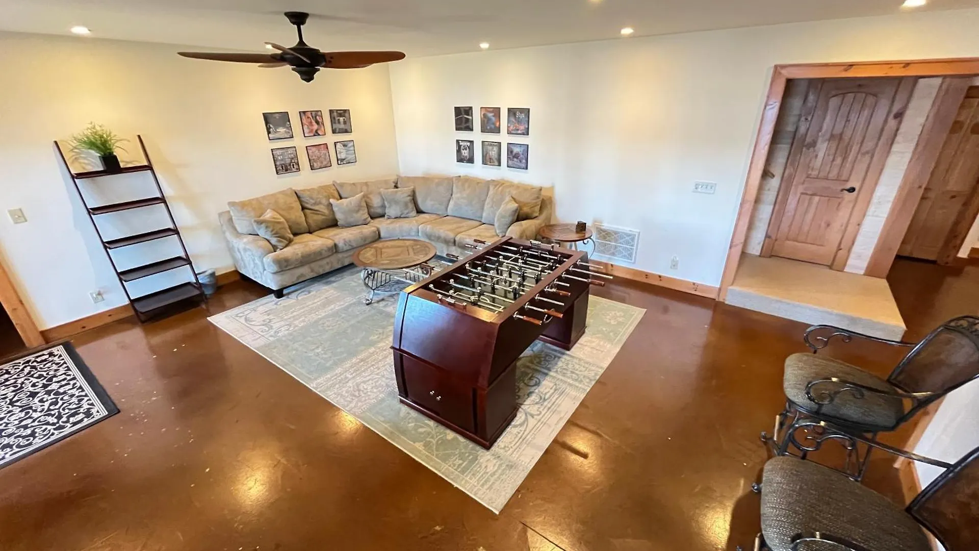 Retreat - Lakefront Luxury Blue Ridge