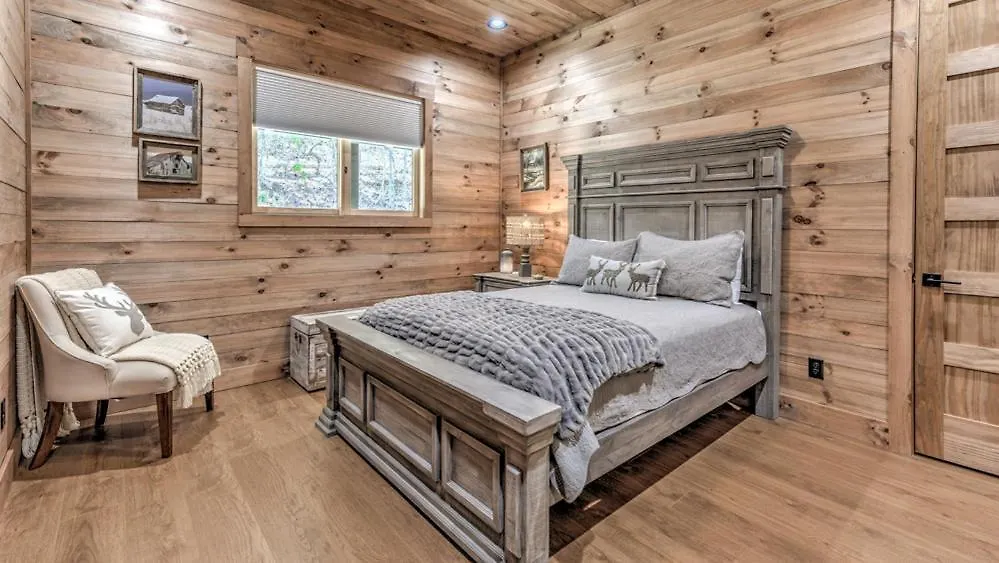 Holiday home Luxury On The Toccoa