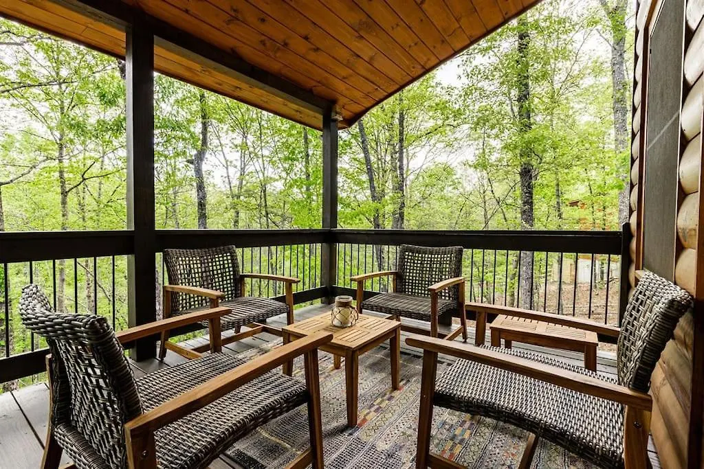 Luxe Family 8 Min To Downtown Holiday home Blue Ridge