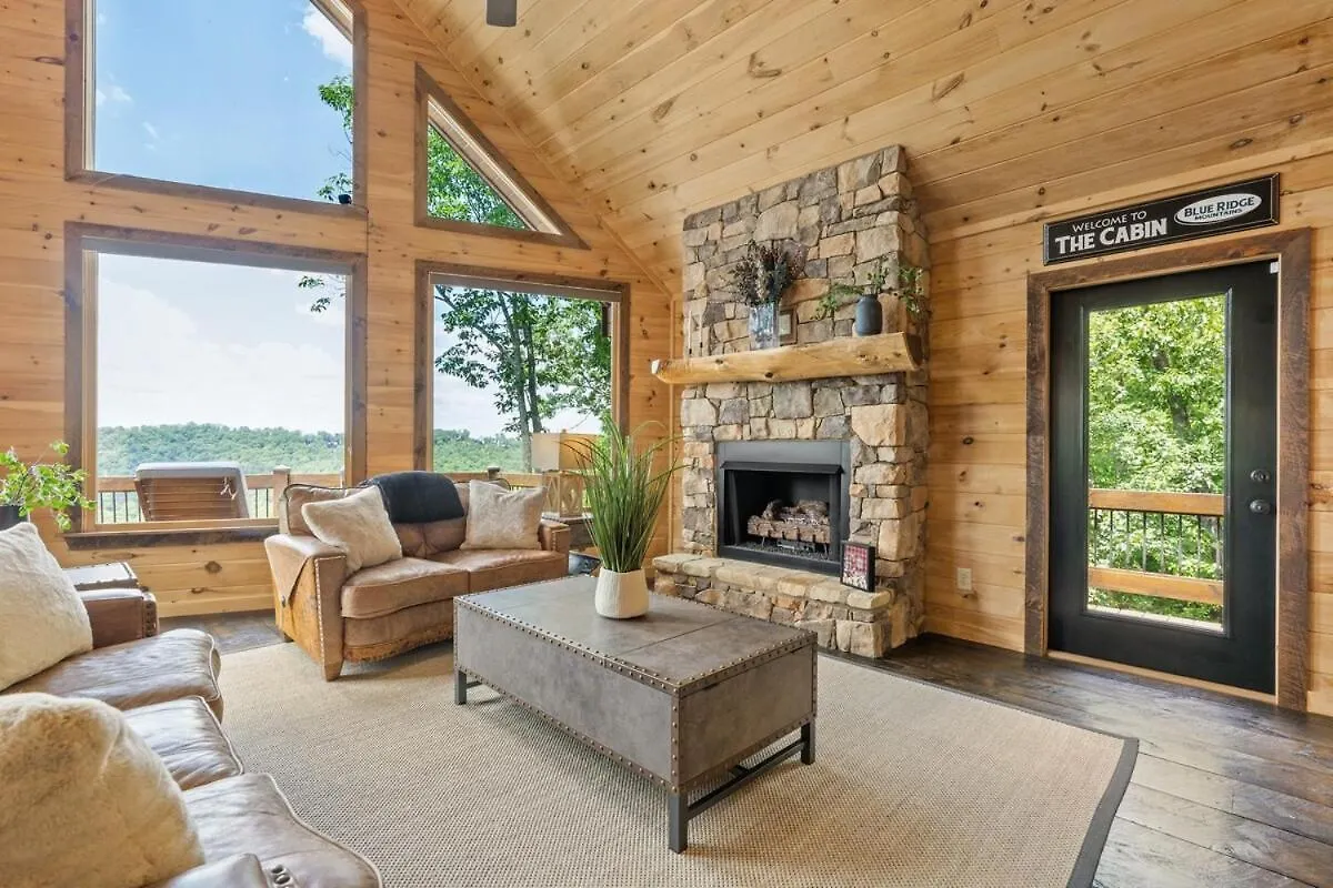 Holiday home Luxury 4br Game Hot Tub Long-range Mtn View