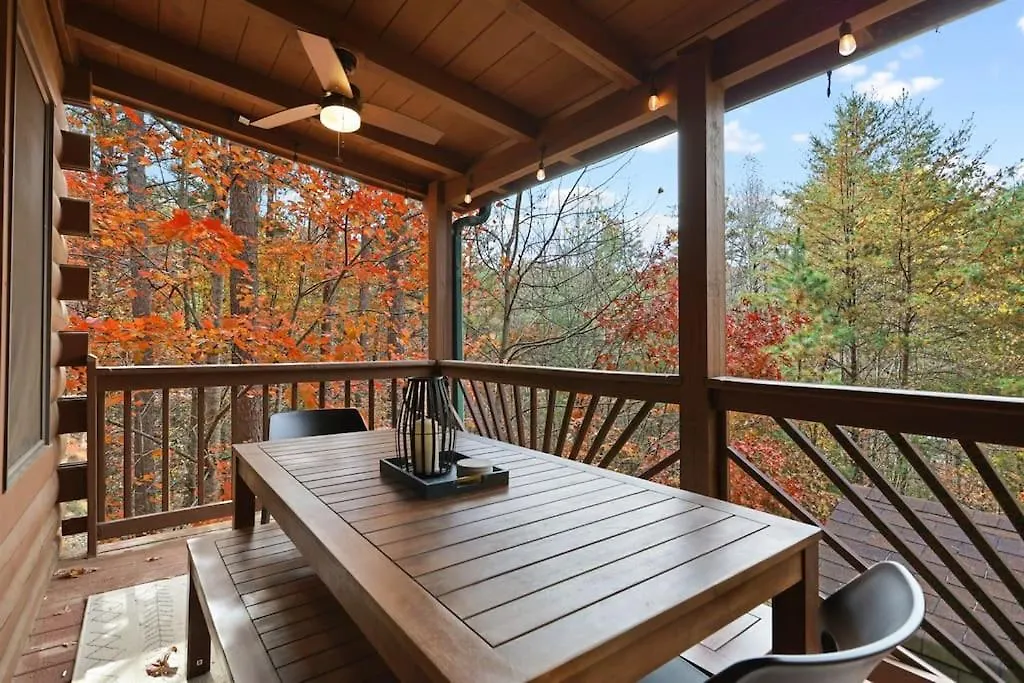 Family-friendly Hot Tub, Game Room, Firepit, Near River * Blue Ridge