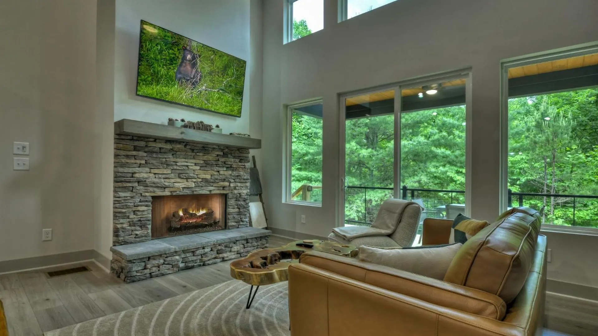 Villa Casa Moderne - Cozy Modern Vibes A Hot Tub