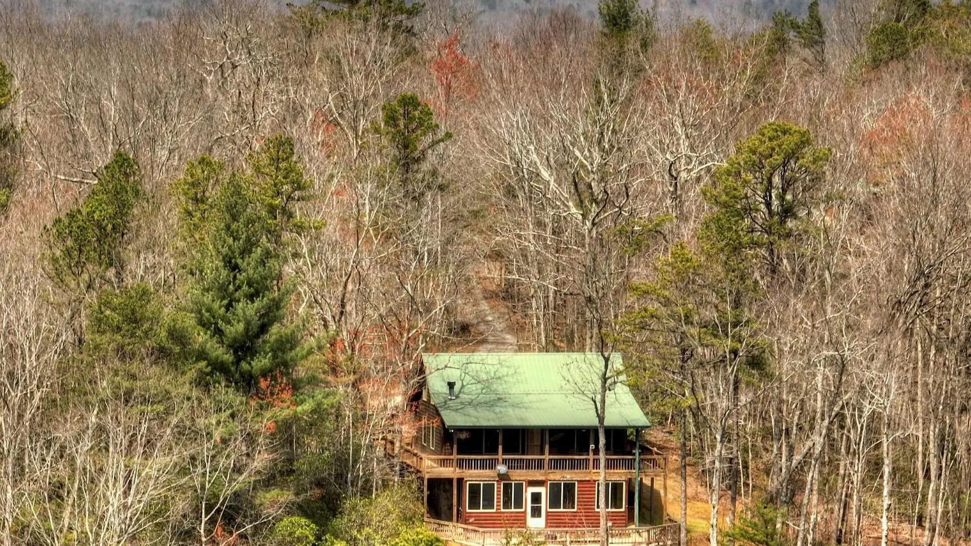 Villa Overlook Retreat - Mountain Views Pet-friendly