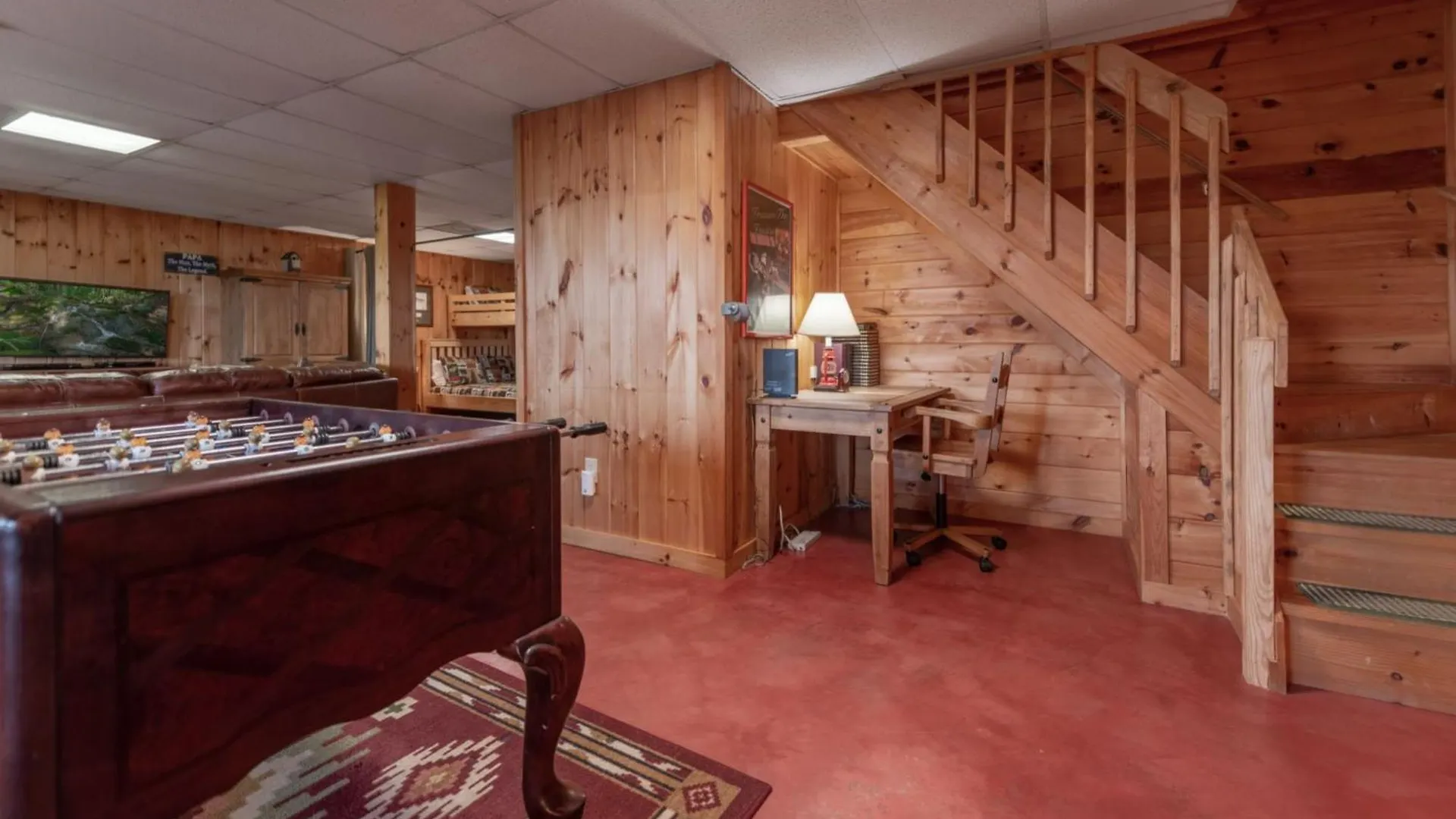 Overlook Retreat - Mountain Views Pet-friendly