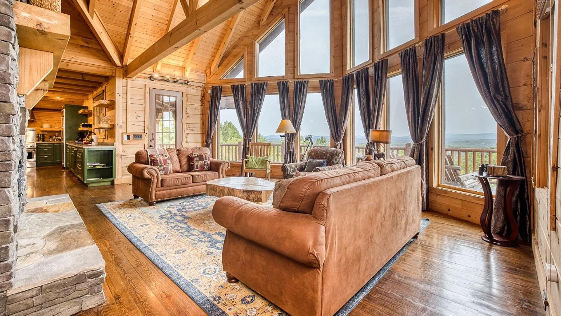 Sky High By Bk Stays. Large Cabin. Amazing Views. Game Room. Jacuzzi. Six Bedrooms. Sleeps 12 * Blue Ridge
