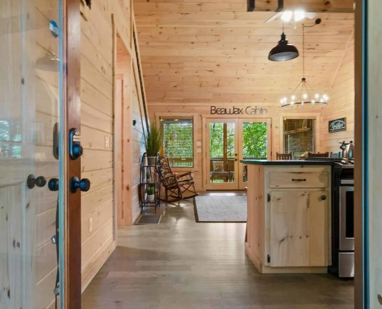 Beaujax - Pet Friendly Ga *