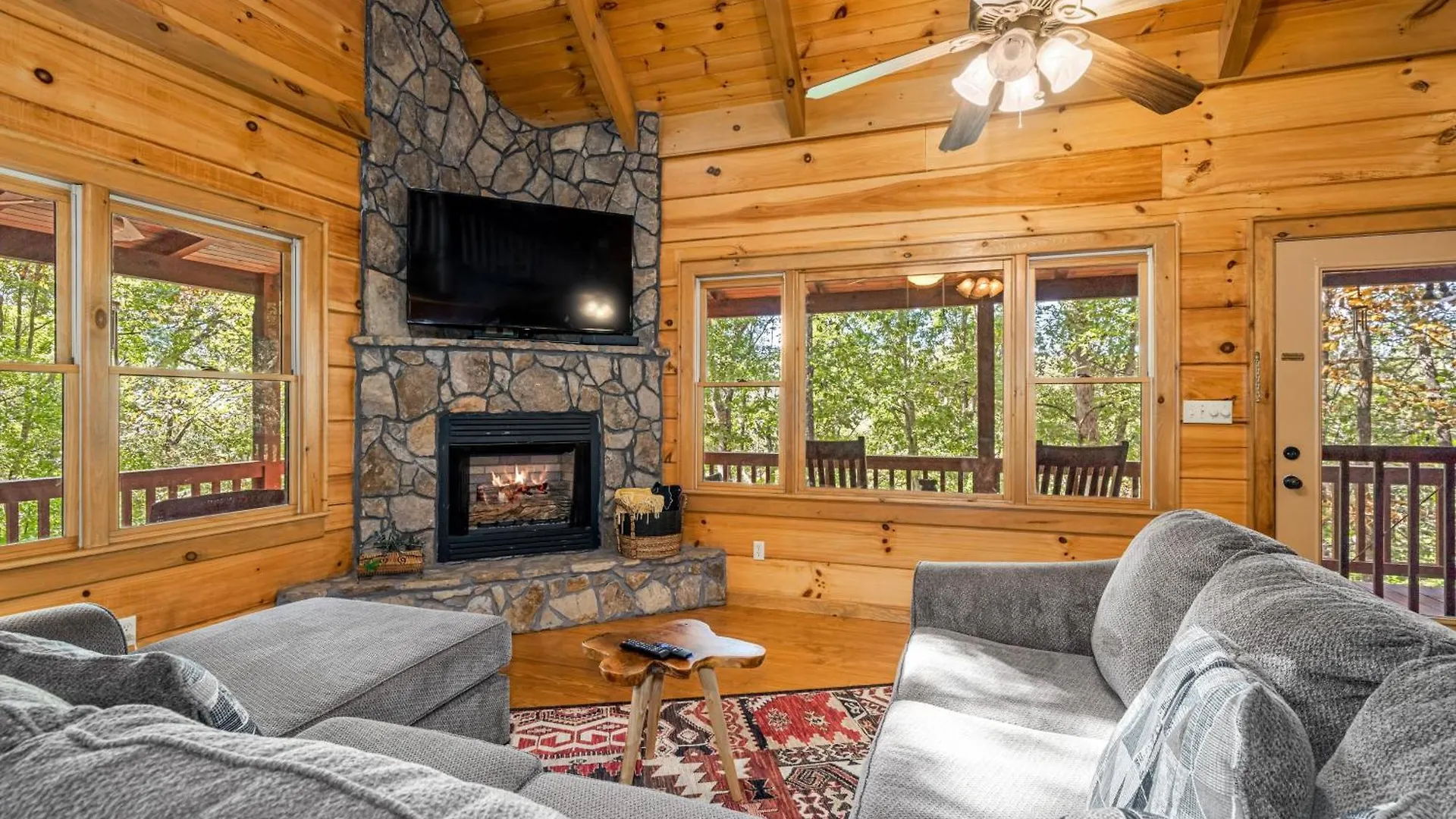 Noontootla Creek Hideaway * Blue Ridge