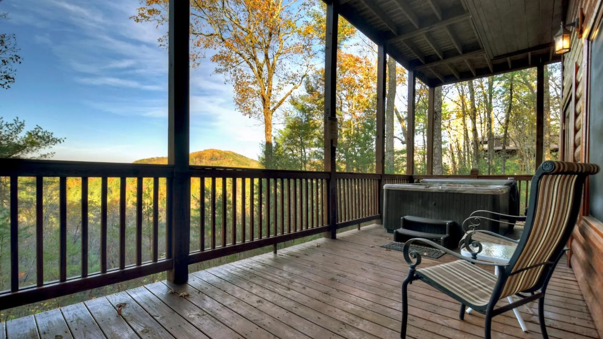 Moonlight Mountain - Great Views And A Hot Tub Villa *