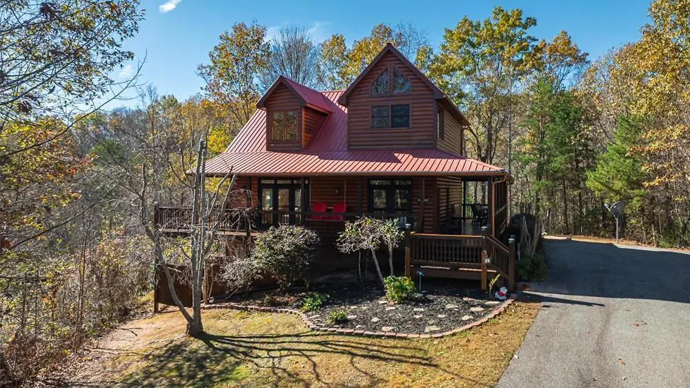 Mountain Solace Holiday home *