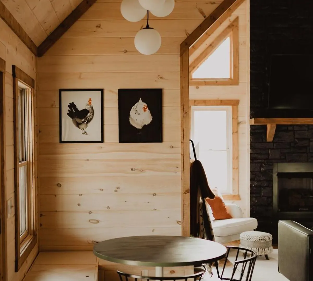 Blackberry Cabin, A Cozy Modern * Blue Ridge