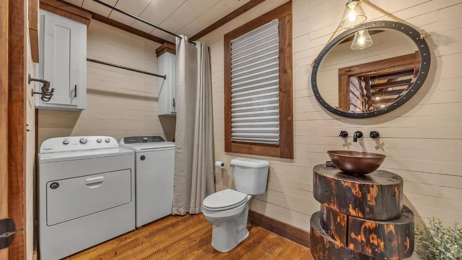 Lux Mountain Retreat In The Aska Adventure Area Holiday home *