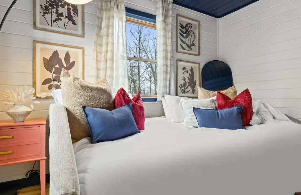 Holiday home The Fox & Fir Luxe Retreat- Sauna & Cold Plunge