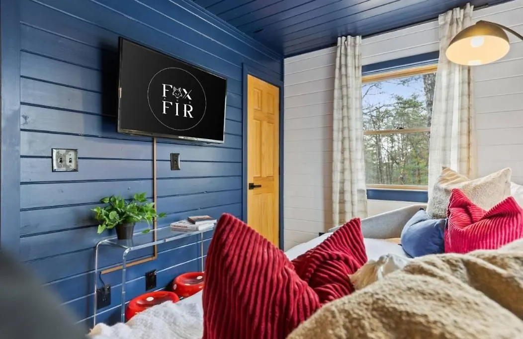 Holiday home The Fox & Fir Luxe Retreat- Sauna & Cold Plunge