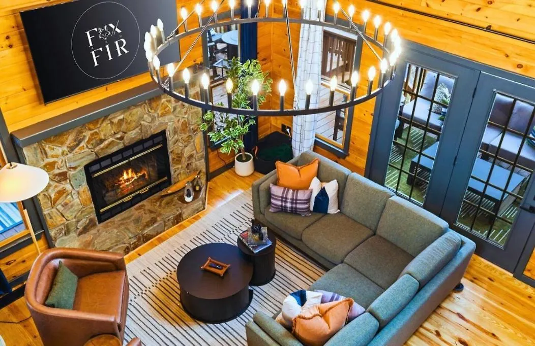 The Fox & Fir Luxe Retreat- Sauna & Cold Plunge *