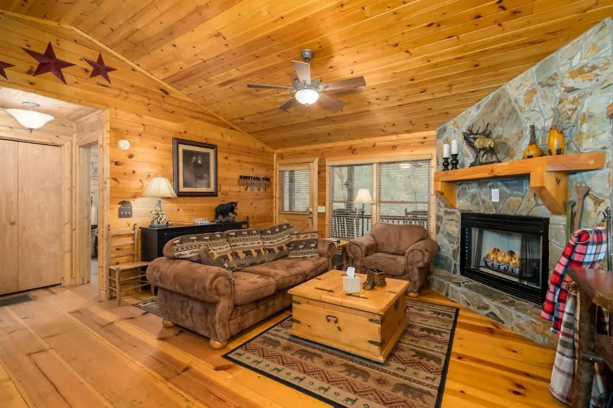 Mountain Spirit - Hot Tub Holiday home *
