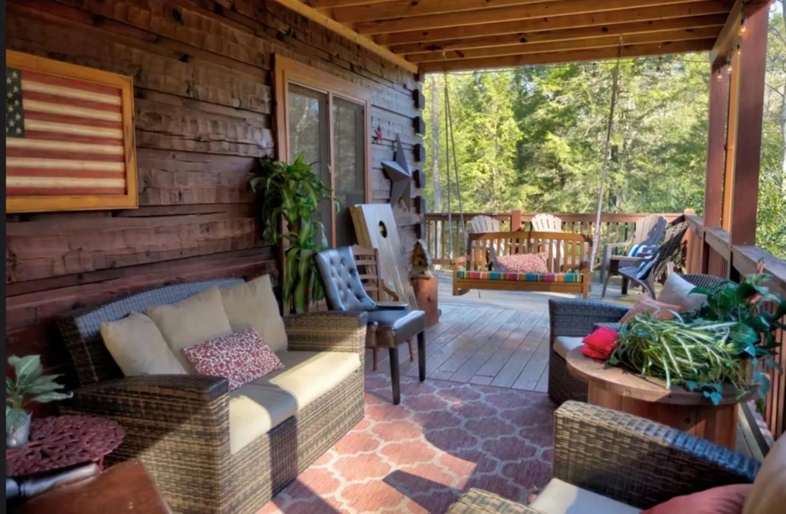 Eagles Landing - Family Friendly Mountain - Private Hot Tub, Game Room, Screened Decks, Outdoor Fire Pit - Blue Ridge, Ga *