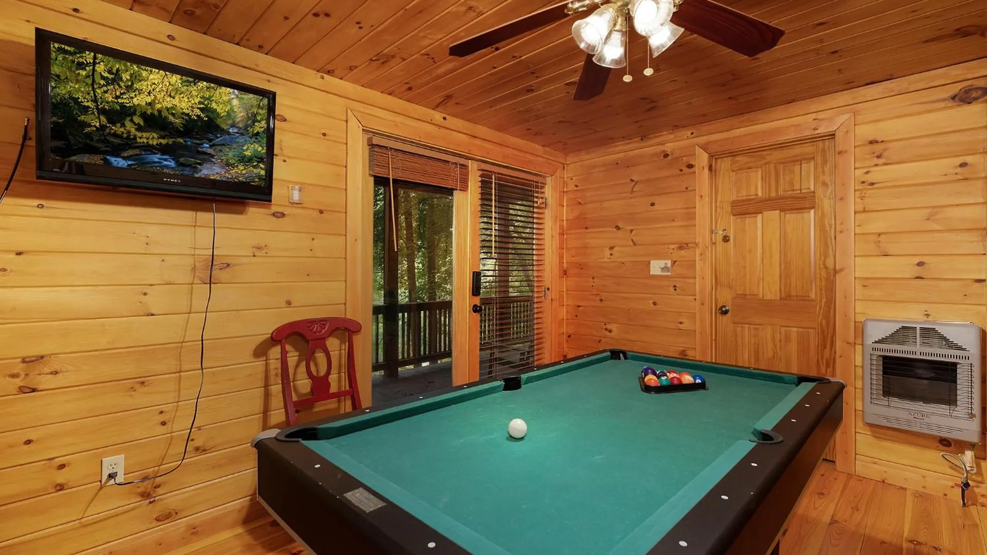 Aboard - Log Cabin, Game Room, Hot Tub, View, Private Dock - Blue Ridge, Ga Holiday home Blue Ridge