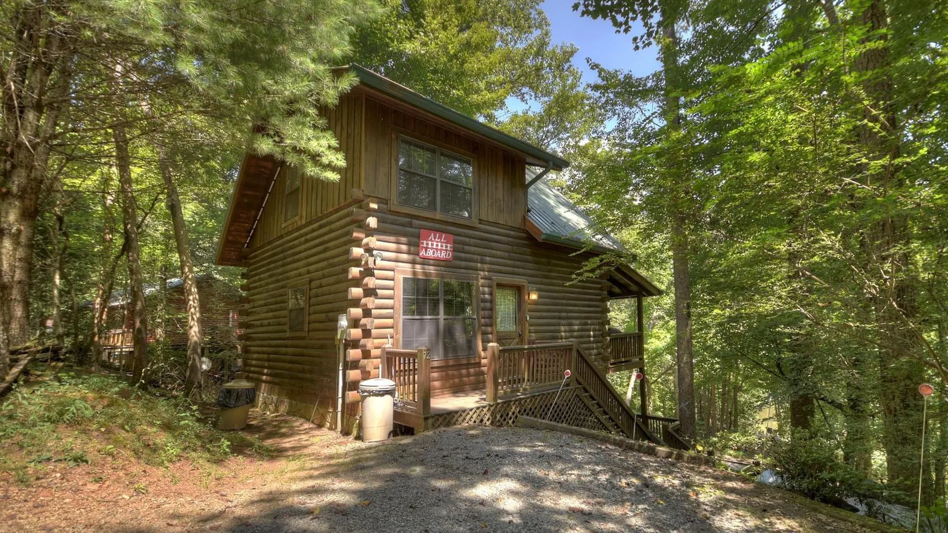 Aboard - Log Cabin, Game Room, Hot Tub, View, Private Dock - Blue Ridge, Ga