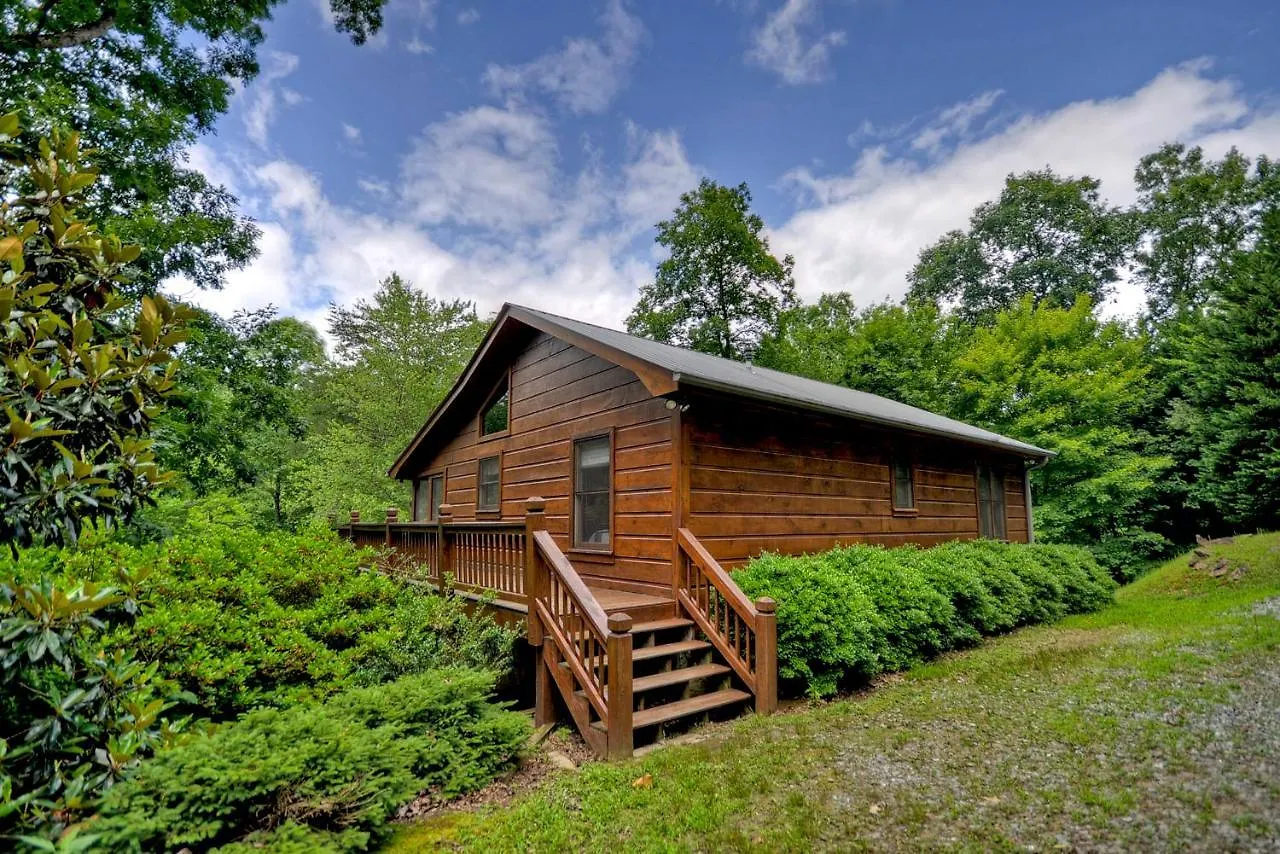 Sugar Creek Retreat * Blue Ridge