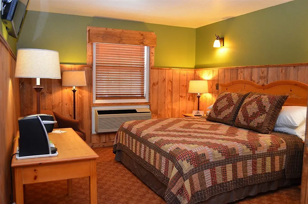 Lodge Reid Ridge