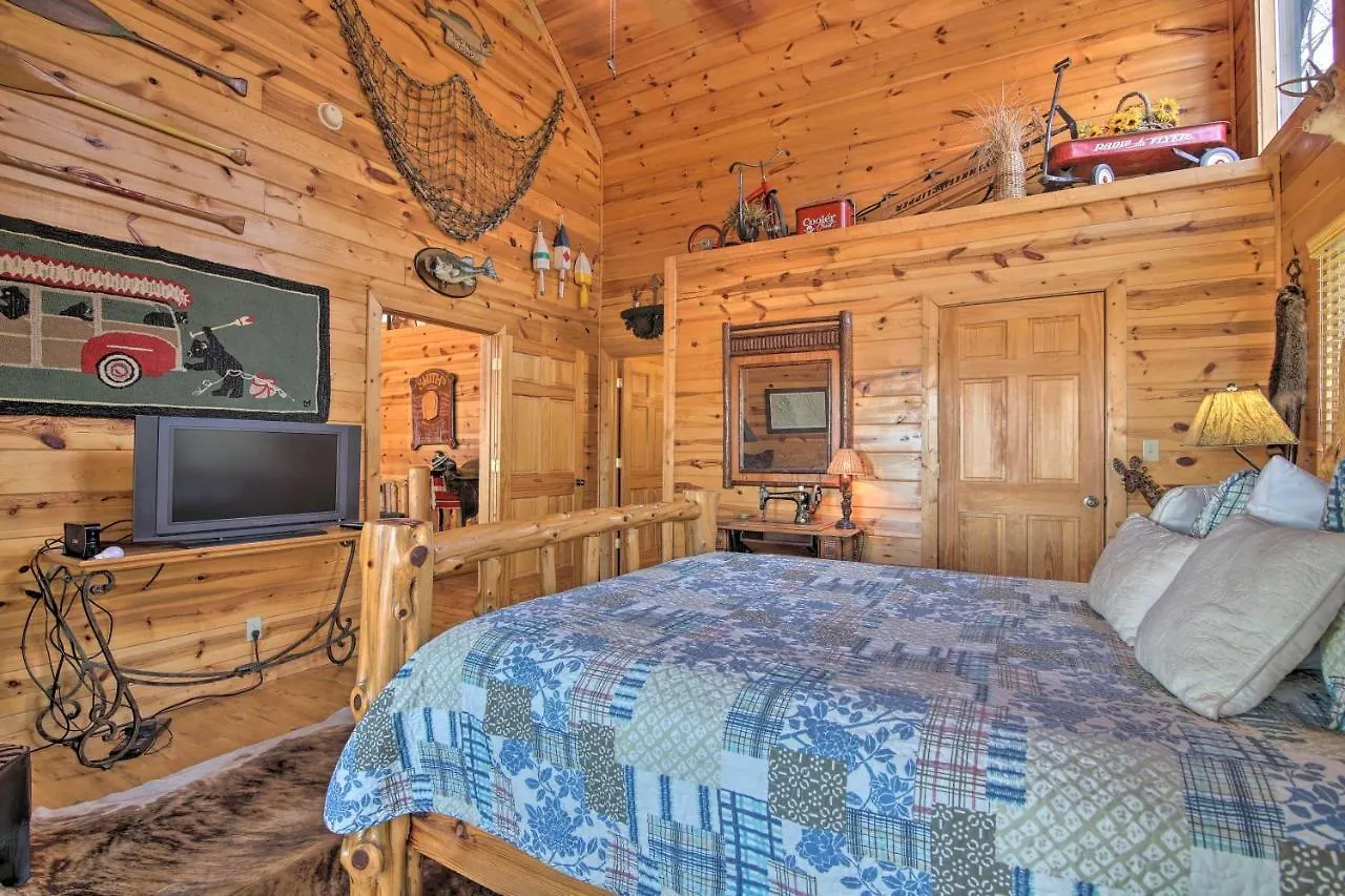 Holiday home Family Luxury Rental With Hot Tub! Blue Ridge