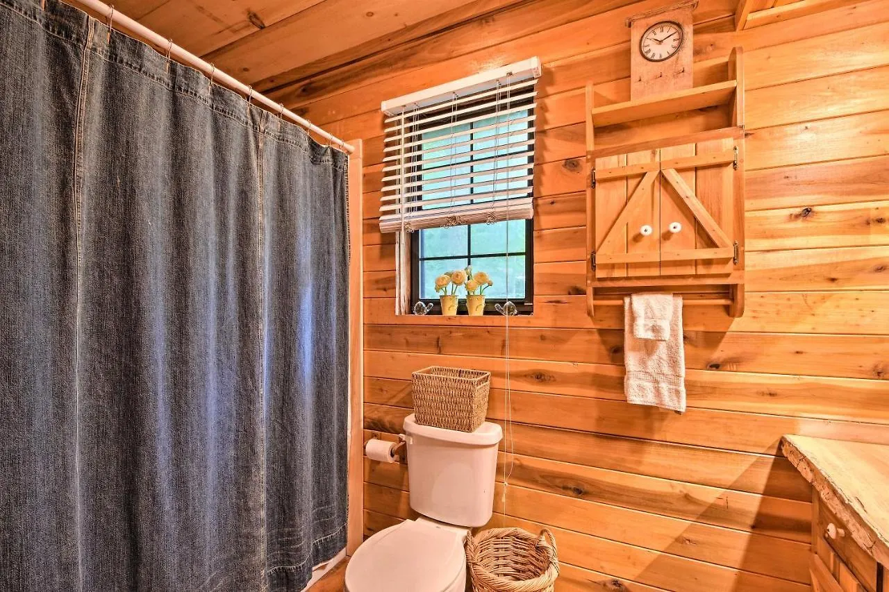Holiday home Lake Cabin With Boat Dock And Hot Tub! *