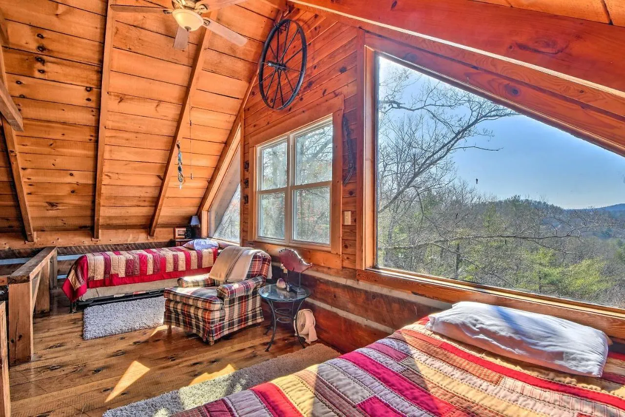 Cherry Log Mountain Cabin Hot Tub,fire Pit And More Holiday home Blue Ridge