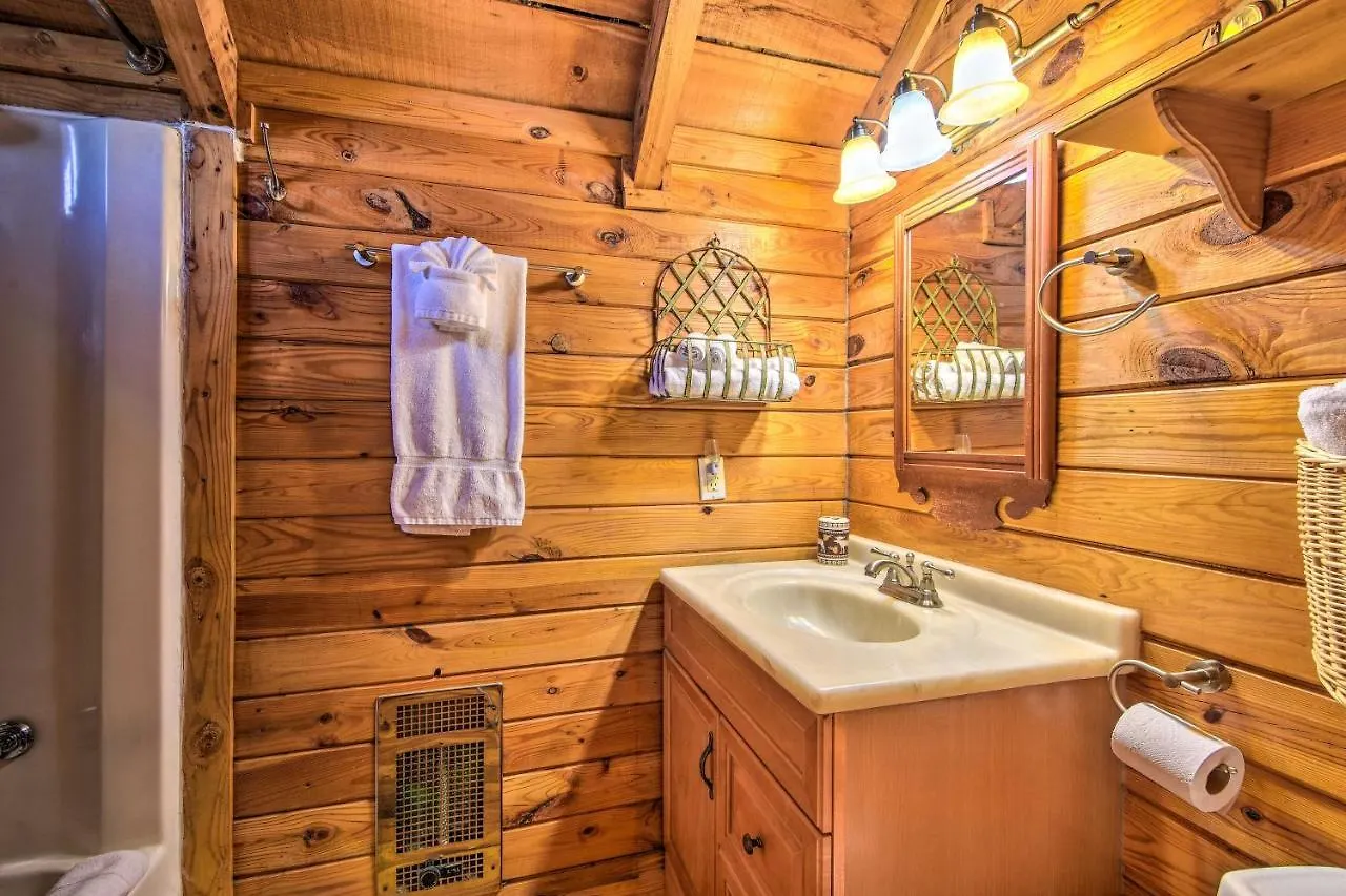 Holiday home Cherry Log Mountain Cabin Hot Tub,fire Pit And More Blue Ridge